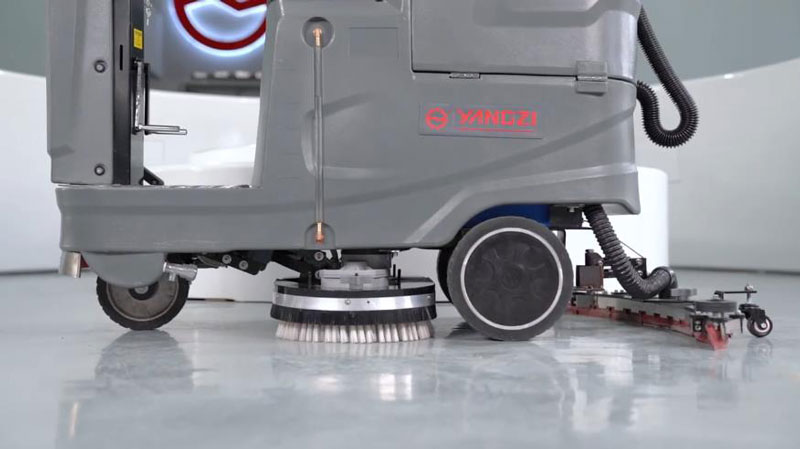 工業(yè)洗地機是掃洗拖吸一體的好還是分開的好一些