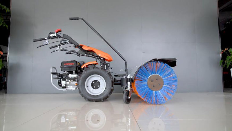 專(zhuān)業(yè)掃雪機(jī)服務(wù)的最佳品質(zhì)之三 專(zhuān)業(yè)掃雪機(jī)服務(wù)的最佳品質(zhì)之三